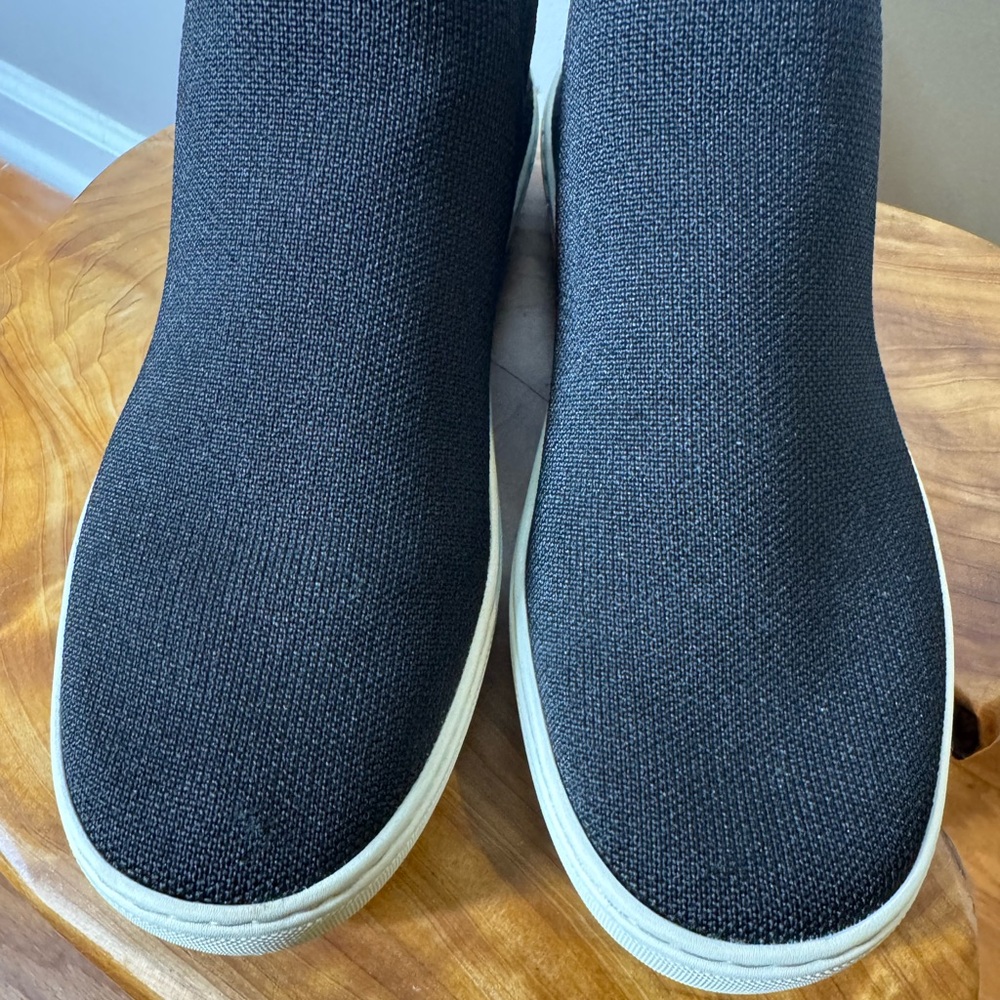 Rothy's Black Chelsea High Top Sneaker Boots Pull On Comfort Women Sz. W7.5 - Picture 7 of 13